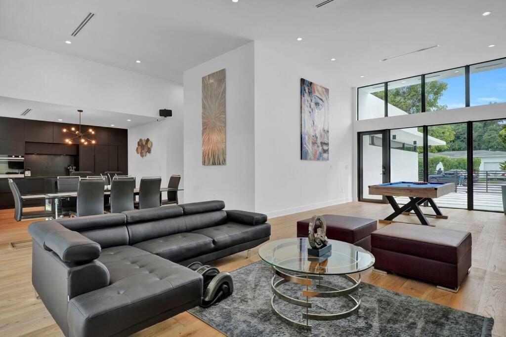 Villa Design House -Heated Pool -Big Yard -Gated Parking Miami Exterior foto